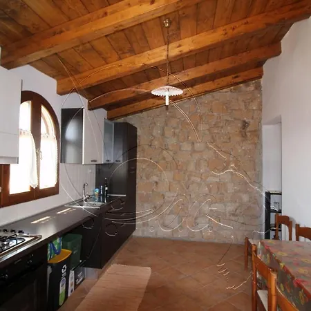 Villino In * Torre dei Corsari